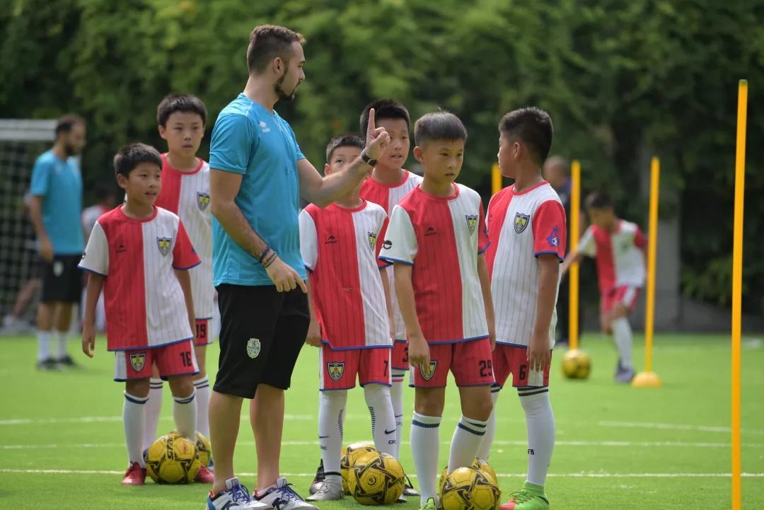LeyuSports-包含全国青少年“智慧青训”平台上线，打造未来青训新生态的词条