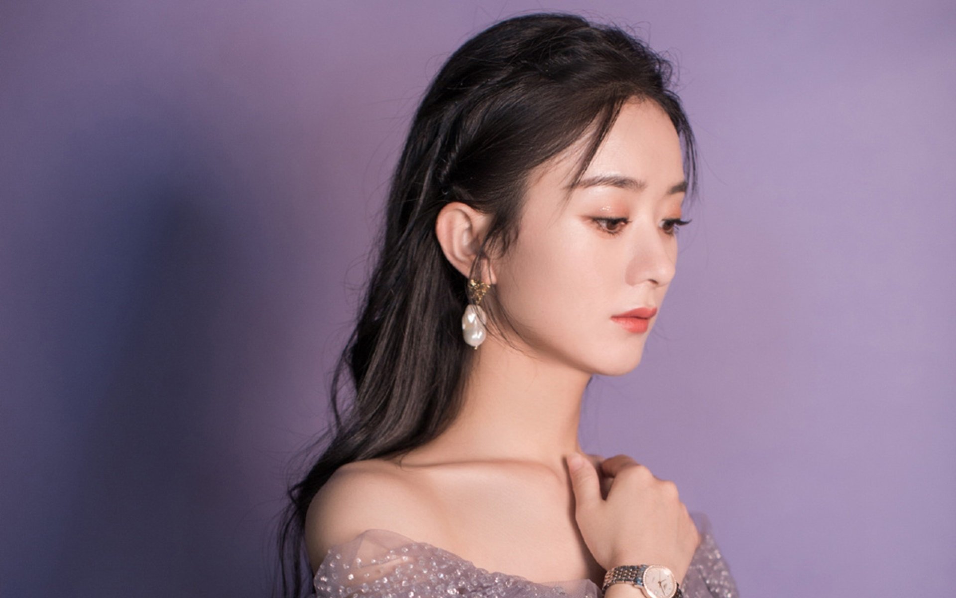 皇马中卫受伤，支柱缺席或成致命伤病，皇马中场站位
