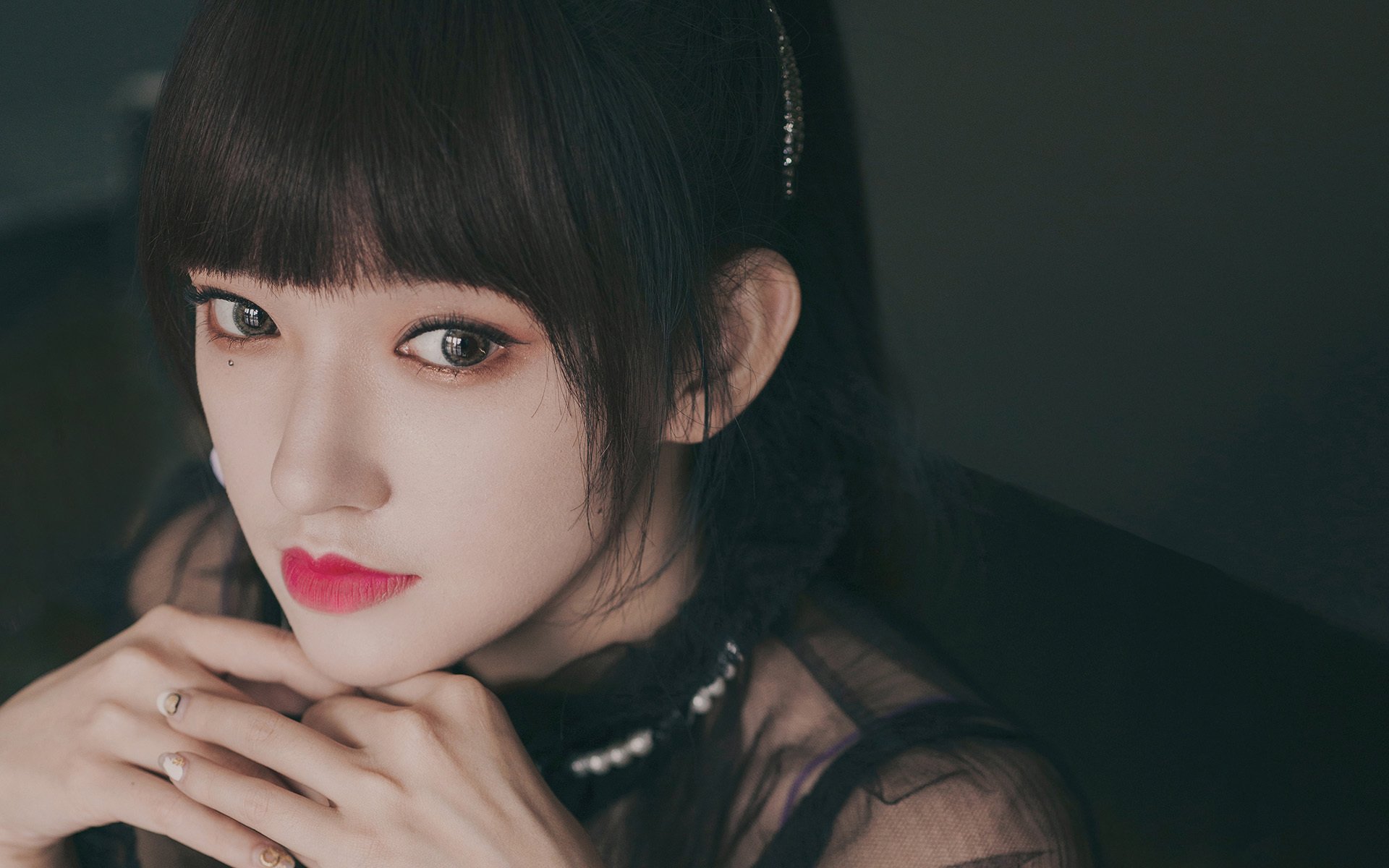 热火训练后组织团队游戏增强队友默契，团队成员熟悉互动小游戏