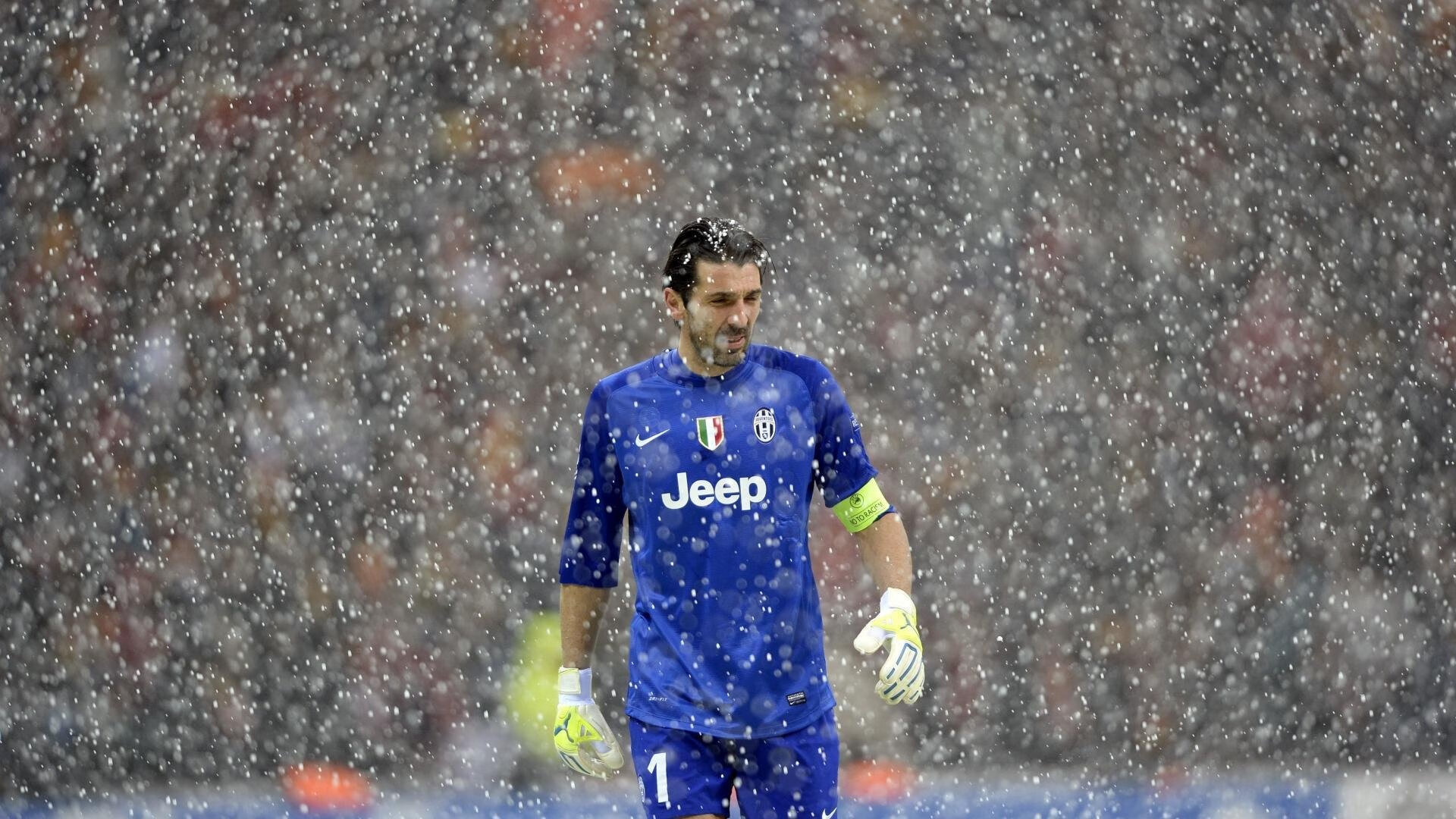 乐鱼VIP注册app下载-专家点评：比赛中的关键战术分析，比赛关键词