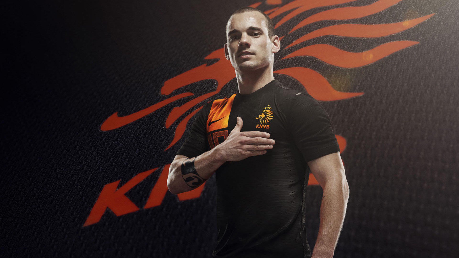 leyu乐鱼官网登录入口-意甲球队战术创新,精彩传球和精彩射门点燃现场,意甲精彩进球集锦