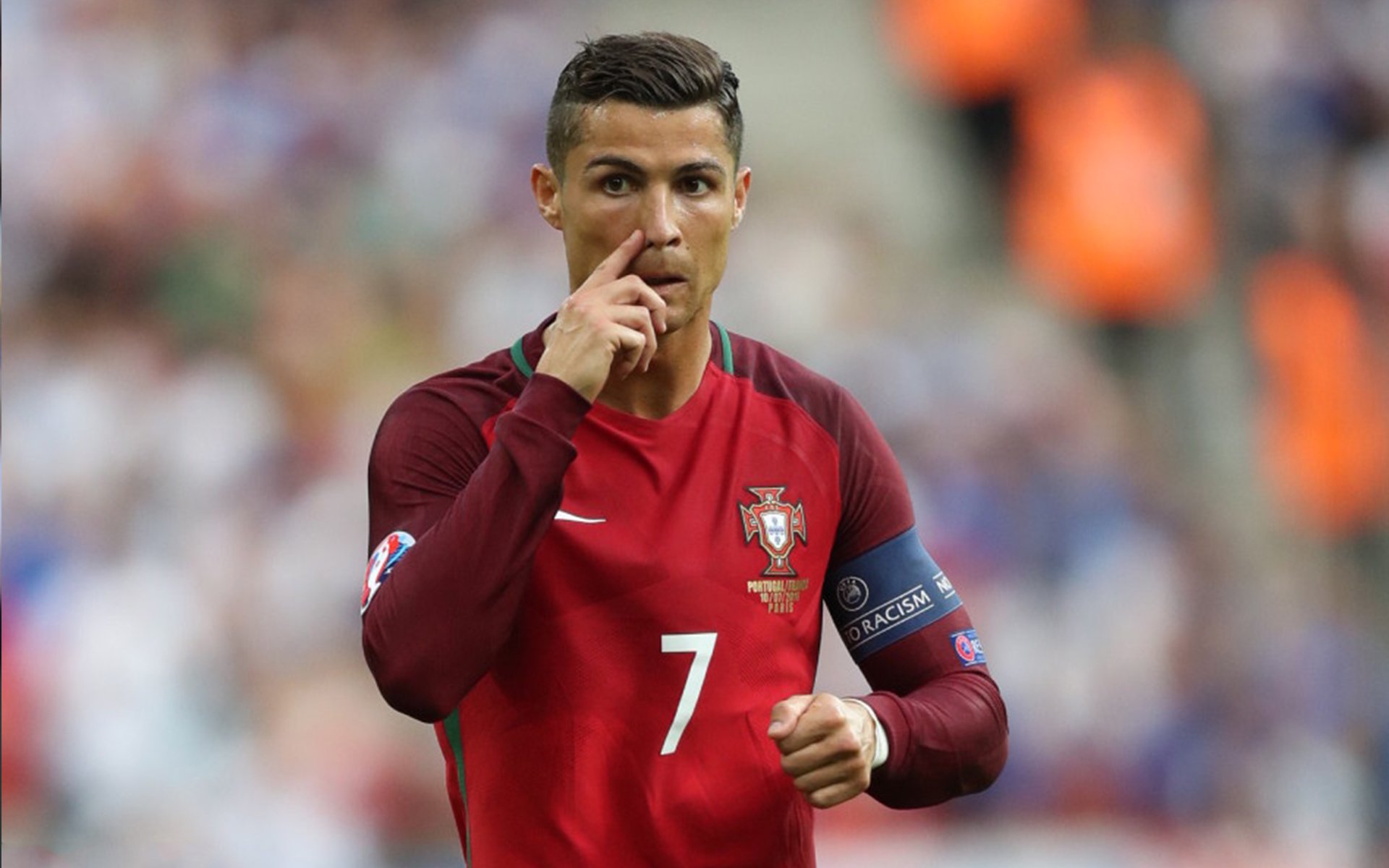 乐鱼电竞· (中国)官方网站-英超绝杀,球员采访透露心声,英超赛后采访